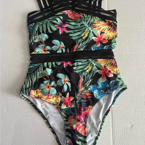 Size small tropical one piece swim suit - Picture 2 of 7
